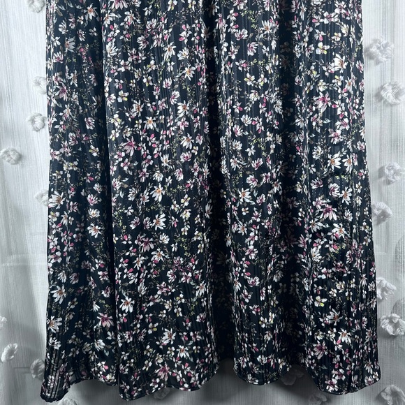 LOFT Women’s Black Floral Midi Skirt Velvet Waistband Size Small - Picture 3 of 10